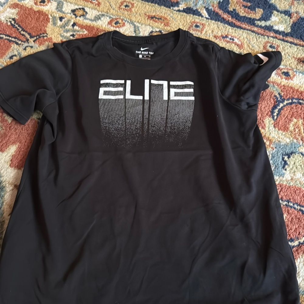 XL Boys Nike Elite T